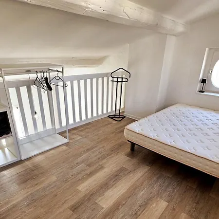 Hyper-center Duplex